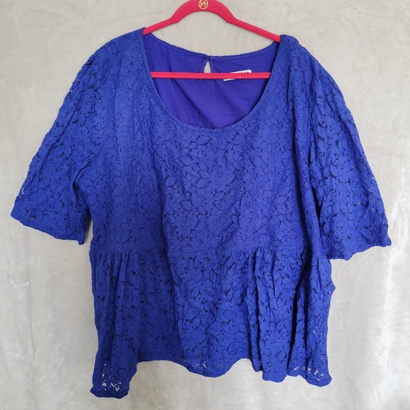 Royal Blue Lace Peplum Top - Picture 1 of 3